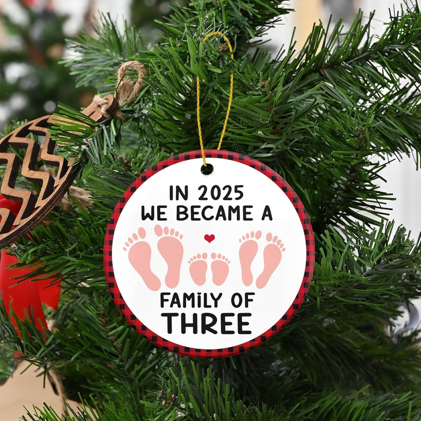 OASSIE Pregnancy Announcement for Grandparents - Ceramic Christmas Ornaments 2025 for Tree Decorations - New Mom Gifts for Women, New Dad Gifts for Men, Baby's First Christmas Ornament
