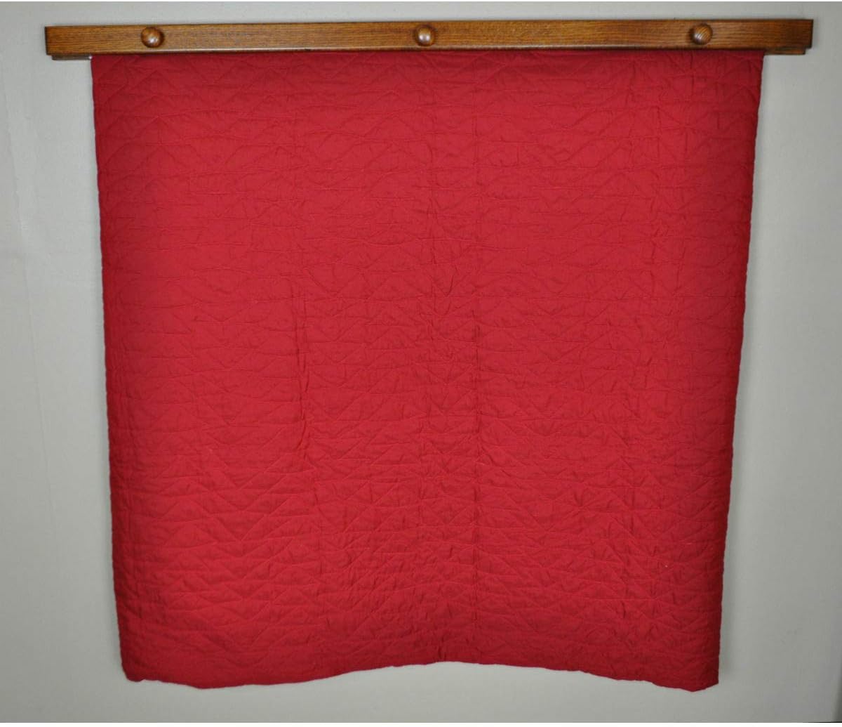 RRD Quilt Hanger for Wall for Display (42") Amish Made Wooden Quilt Rack Wall Mount - Rustic Tapestry Quilt Wall Hangers (Cherry Wood, Cherry Stain)