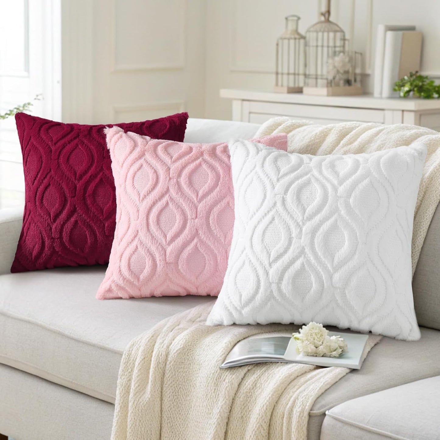 decorUhome Throw Pillow Covers 22x22 Inch Set of 2, Soft Plush Decorative Faux Fur Light Pink Solid Couch Pillow Covers, Accent Farmhouse Neutral Square Euro Pillow Cases for Sofa Bed Living Room