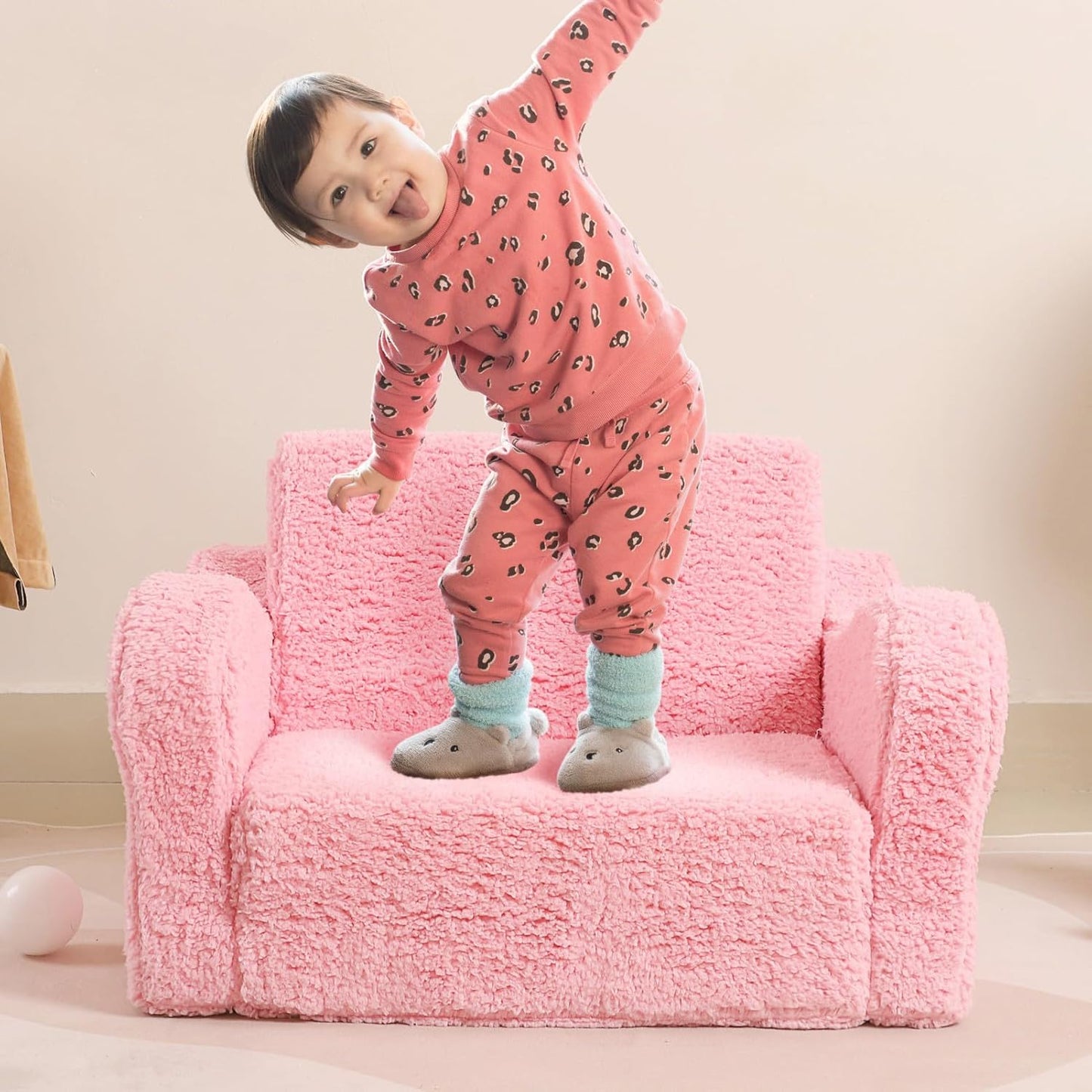 Kids Chairs for Toddler, 2-in-1 Toddler Soft Sherpa Couch Fold Out, Convertible Sofa to Lounger for Girls and Boys, Pink