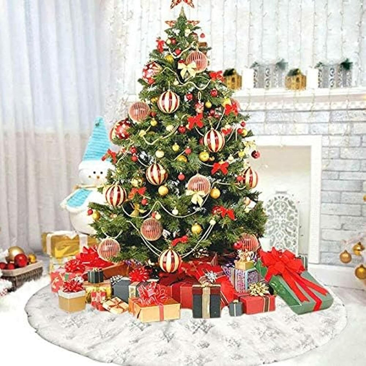48inch White Christmas Tree Skirt Tree Carpet Blanket, Soft 4ft Xmas Christmas Tree Blanket with Silver Snowflake White Faux Fur Carpet for Christmas Holidays