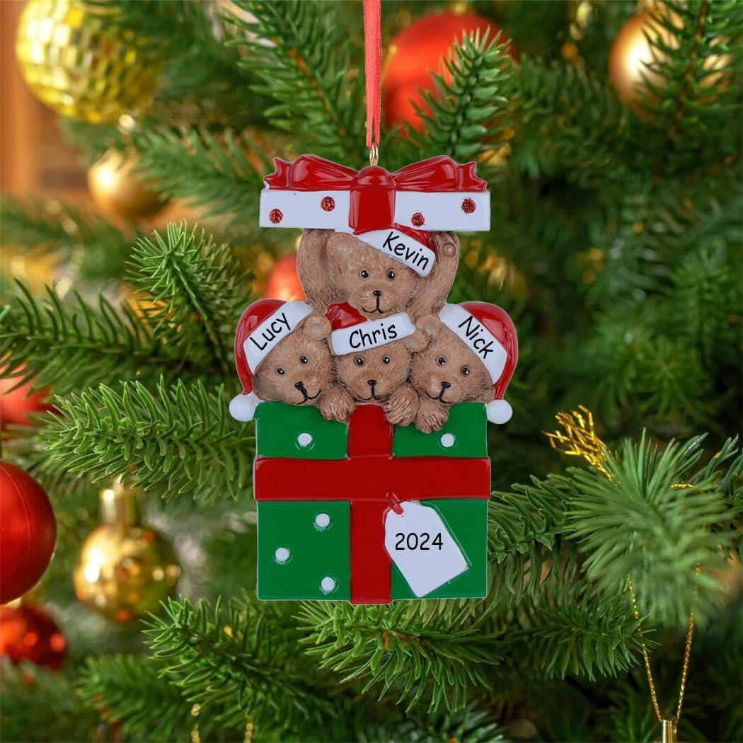 Personalized Bear Family Christmas Ornament 2024, Family of 4 Bear with Gift Box Ornaments for Christmas Tree, Personalized Bear Christmas Ornament, Unique Handmade Teddy Bear Christmas Ornament