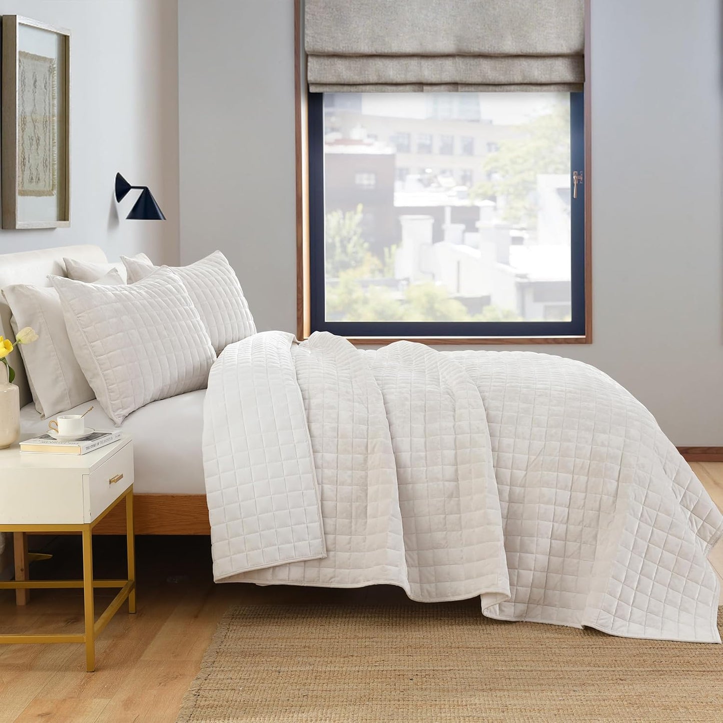 Secgo Queen Comforter Set for Bed - Velvet Quilts Queen Size, Black Bedspreads (90 * 98 Inch) with 2 Pillow Shams, Patchwork Reversible Lightweight Bedding