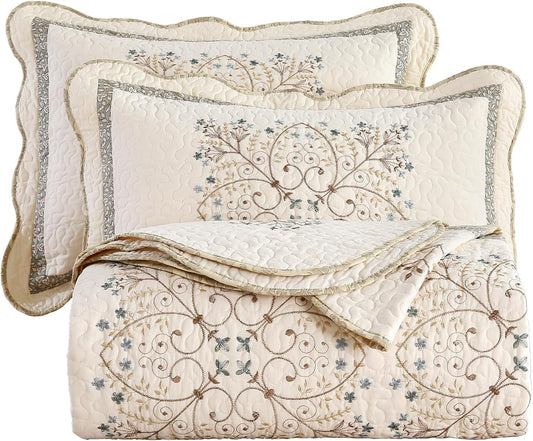 vctops Elegant Embroidered Quilt Set Farmhouse Patchwork Oversized Queen Size Reversible Bedspread Coverlet 3 Piece Cotton Quilted Bedding Set for All Season, 1 Quilt + 2 Pillow Sham (94x102 in)