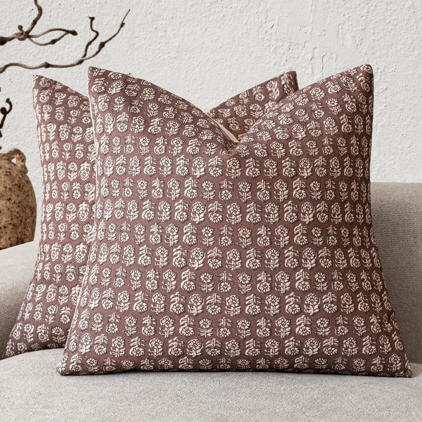 Foindtower Set of 2 Decorative Neutral Floral Print Throw Pillow Covers Vintage Accent Farmhouse Cushion Covers Boho Home Decor for Sofa Couch Chair Bedroom Living Room Outdoor,20×20 Inch,Wine Red