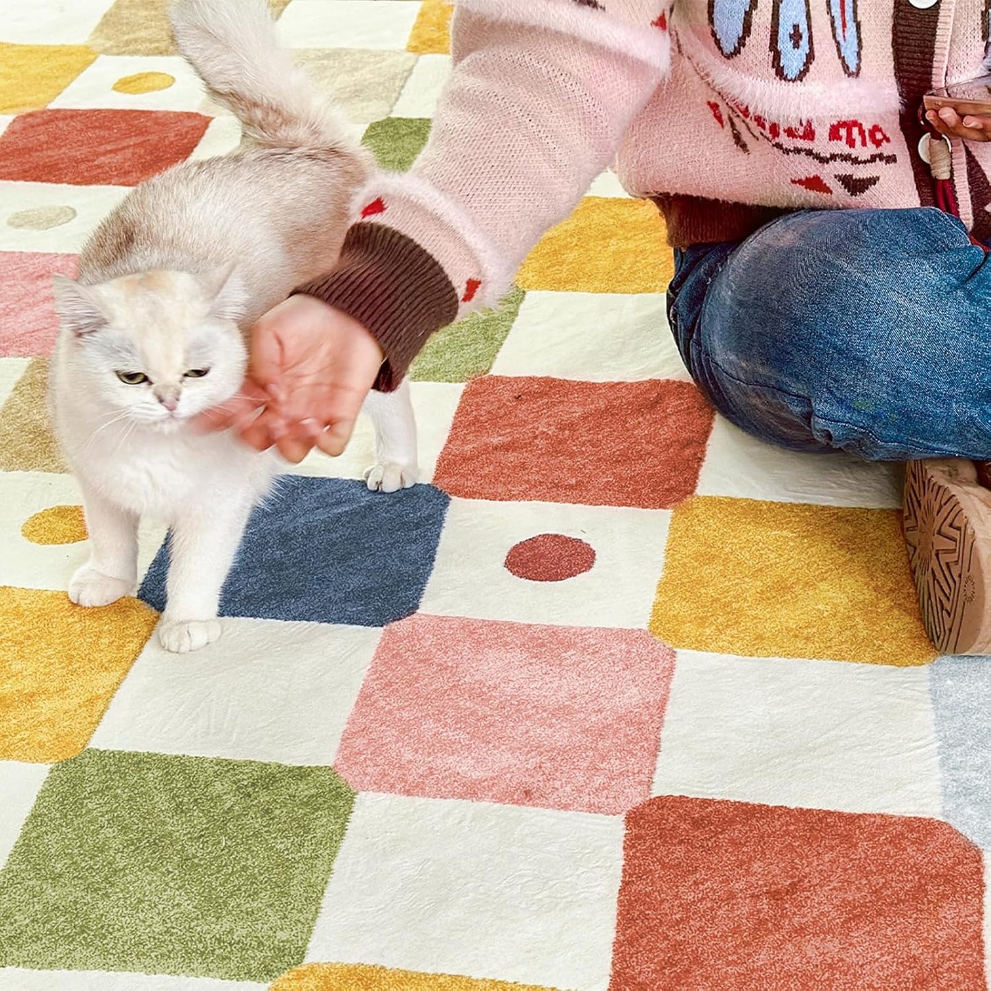 jinchan Round Rug 5ft Kids Washable Rug Indoor Floor Cover Non-Slip Soft Elementary School Classroom Modern Colorful Diamond Carpet for Nursery Daycare Bedroom Playroom Living Room Circus on Cream