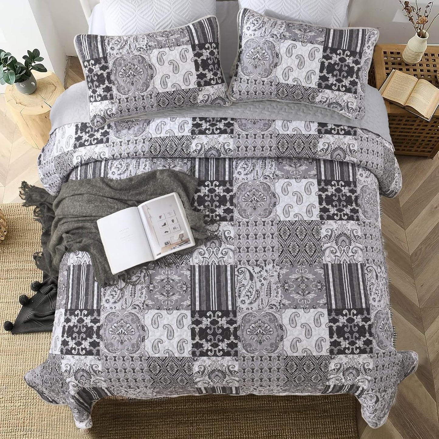 WONGS BEDDING Grey Quilt Set King Size, Patchwork Plaid Bedspread Bedding Sets Soft Microfiber Boho Quilts for King Bed 3 Pieces Coverlet Set for All Season (104"x90")
