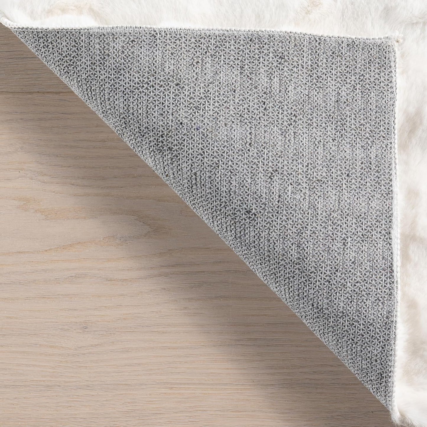 nuLOOM Jeni Checkered 6 Round Machine Washable Area Rug for Living Room Bedroom Dining Room Kitchen, Off White