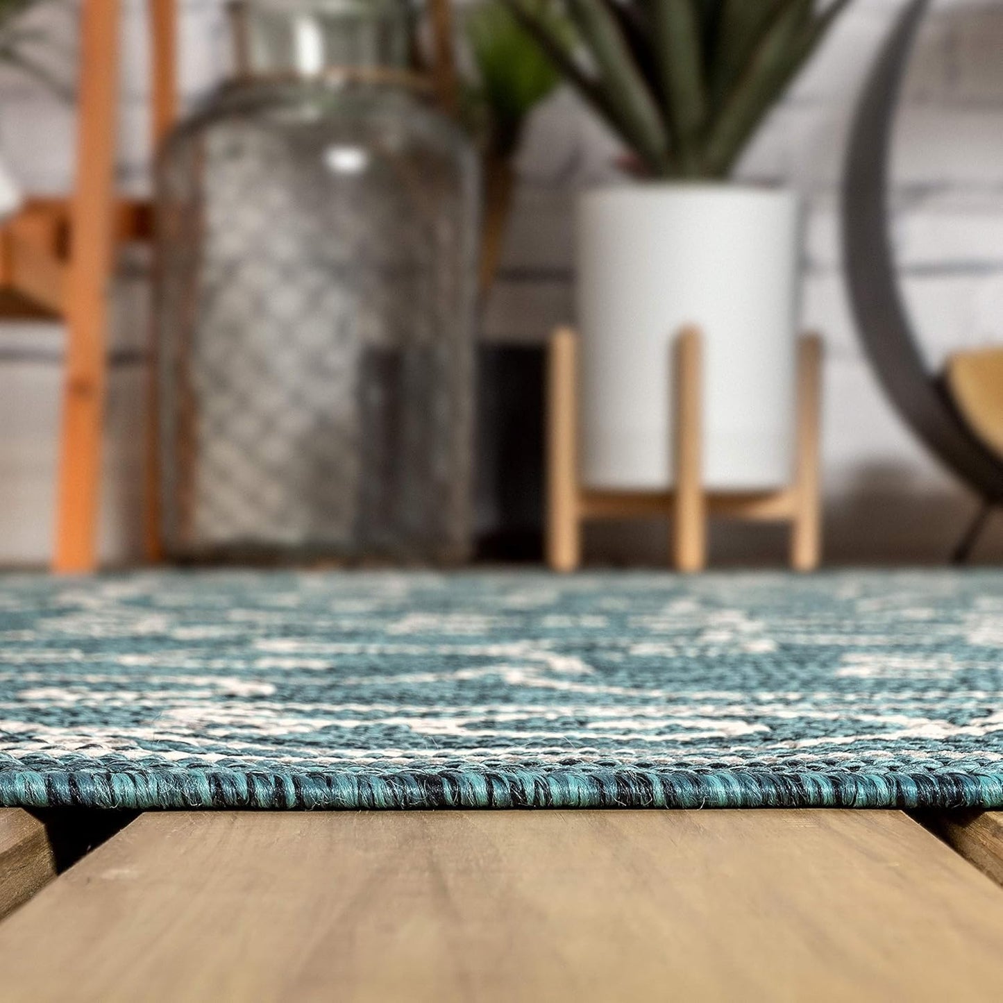 JONATHAN Y Vintage Filigree Indoor Outdoor Round Area Rug 6 Ft Teal/Gray, Charleston Textured Weave for Backyard, Patio, Porch, Easy-Cleaning, High Traffic, Pet-Friendly, Non-Shedding (SMB106F-6R)