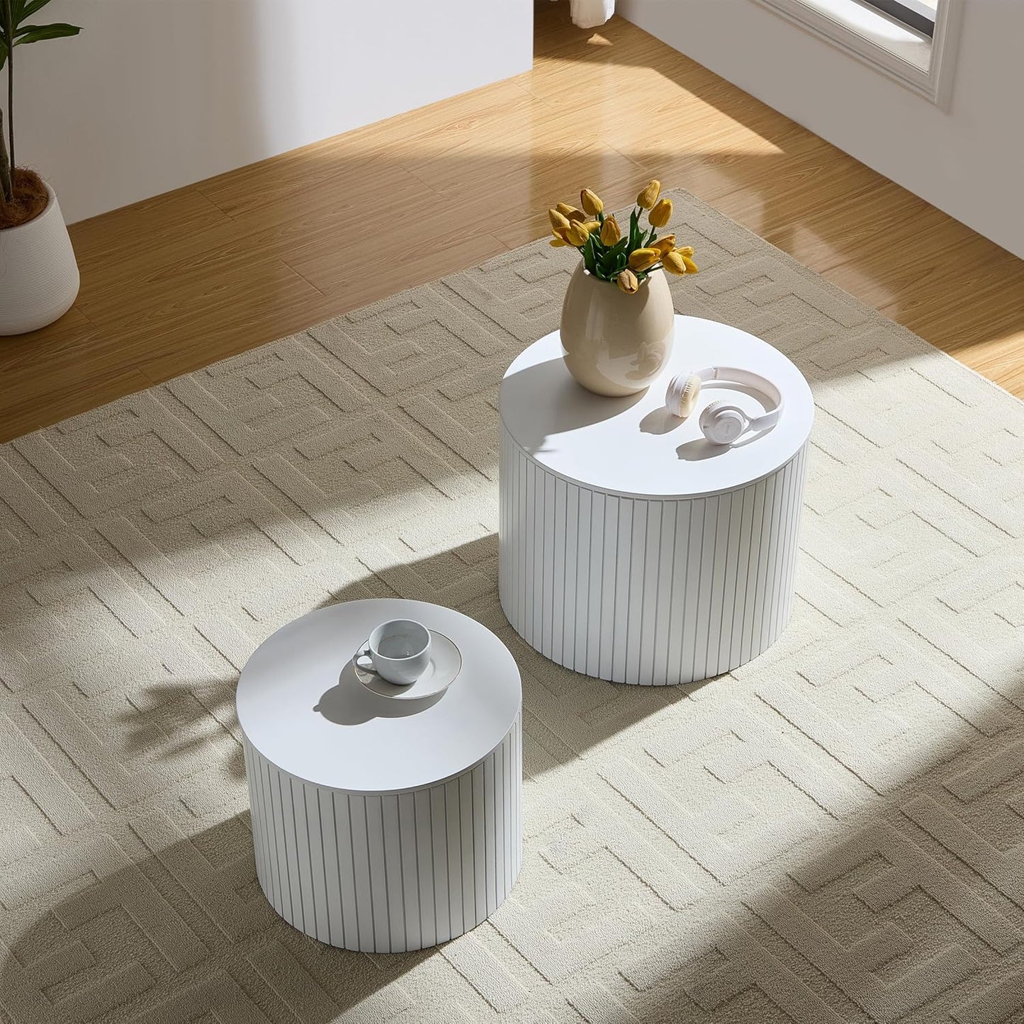 Round Coffee Table with Storage,19.17" Nesting Coffee Table Set of 2,Mid Century Modern End Table for Living Room,Side Table for Apartment,Office,Dorm(White)