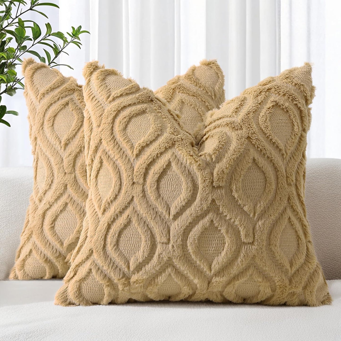 decorUhome Throw Pillow Covers 16x16 Inch Set of 2, Soft Plush Decorative Faux Fur Light Brown Solid Couch Pillow Covers, Accent Farmhouse Neutral Square Euro Pillow Cases for Sofa Bed Living Room