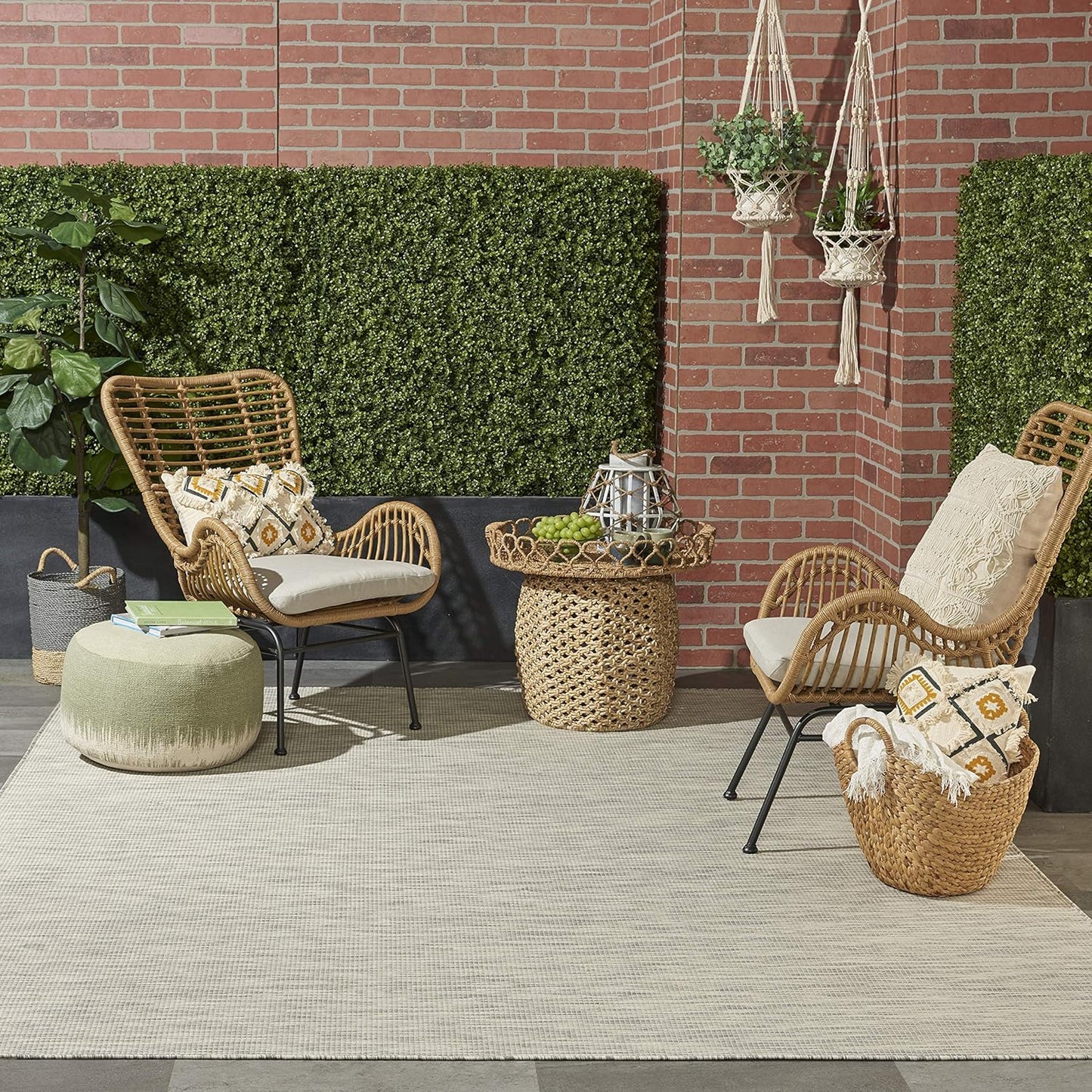 Nourison Positano Indoor/Outdoor Light Grey 6' x Round Area Rug, Easy Cleaning, Non Shedding, Bed Room, Living Room, Dining Room, Backyard, Deck, Patio (6 Round)