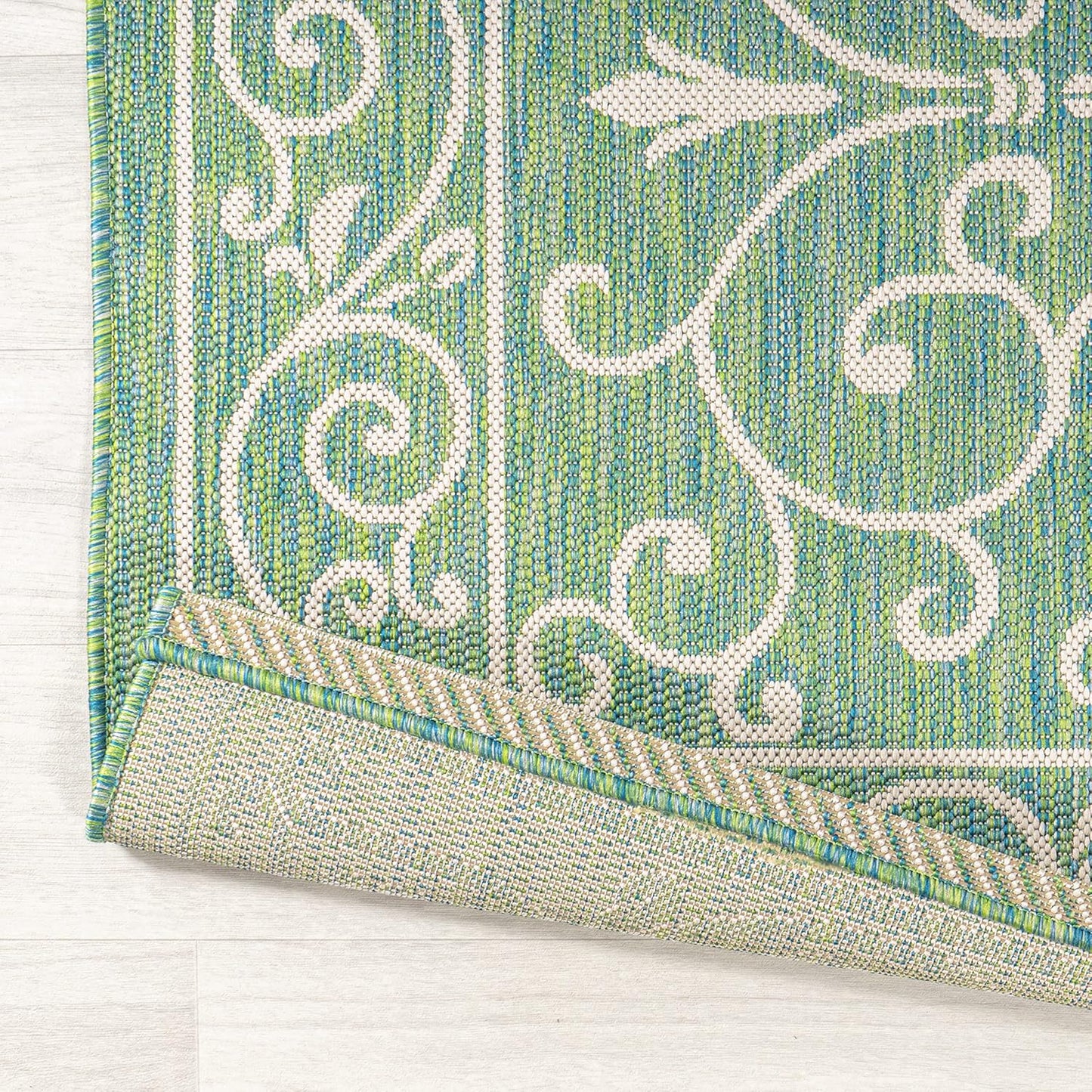 JONATHAN Y Vintage Filigree Indoor Outdoor Area Rug 3X5 Green/Ivory, Charleston Textured Weave for Backyard, Patio, Porch, Easy-Cleaning, High Traffic, Pet-Friendly, Non-Shedding (SMB106K-3)